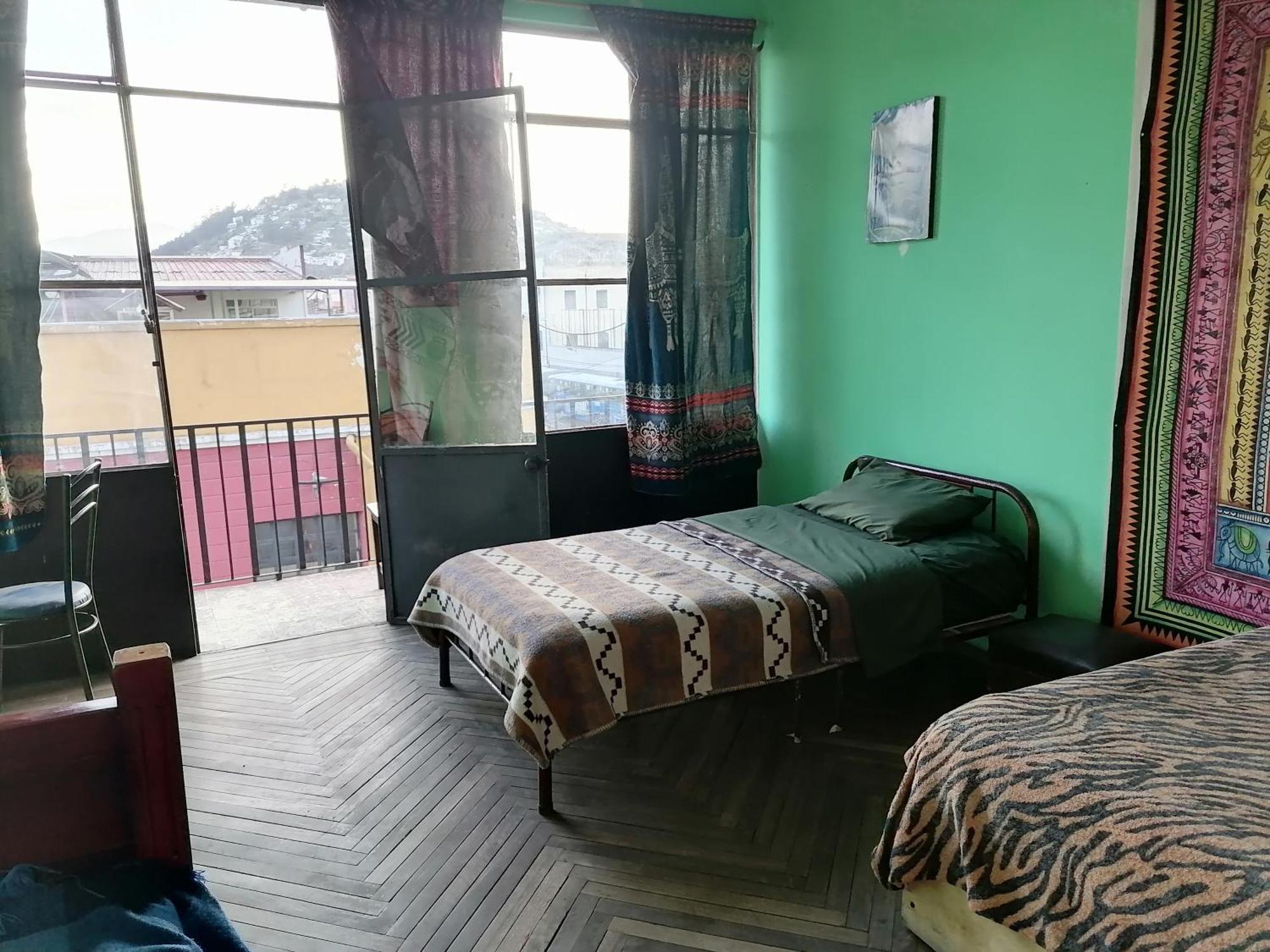 Latinos Brothers House Quito Værelse billede
